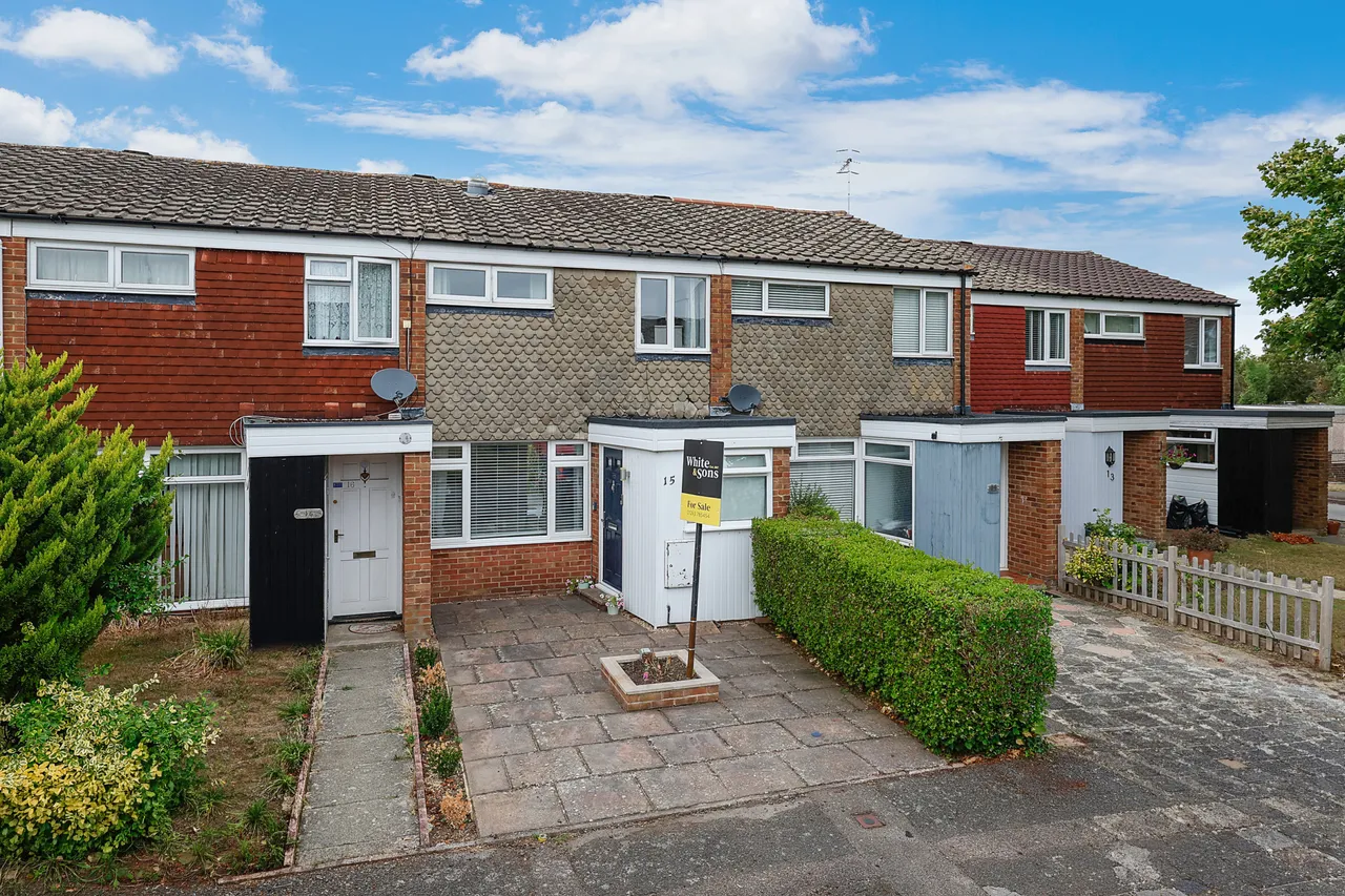 The Spinney, Horley, RH6, photo 6