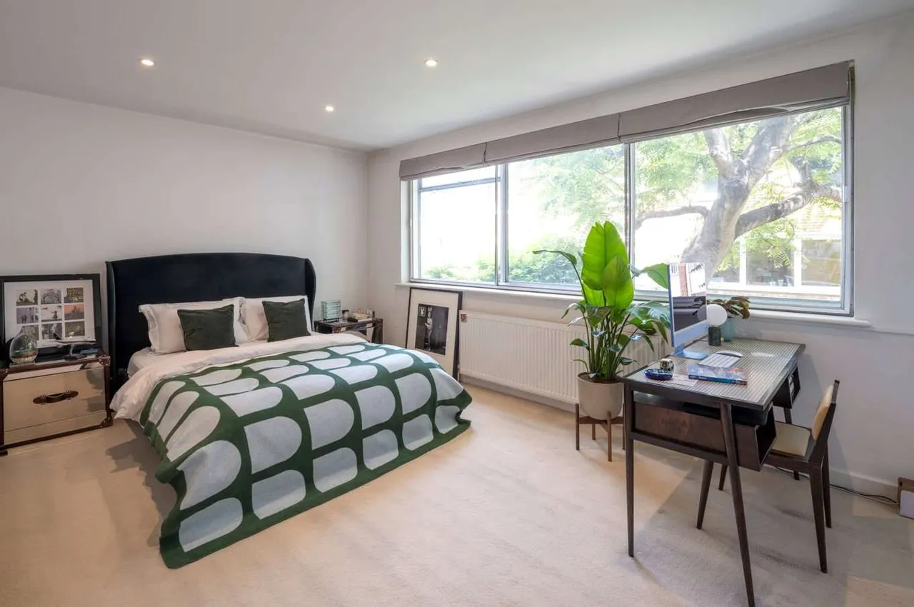 Meadowbank, Primrose Hill, London, NW3 3AY, photo 9