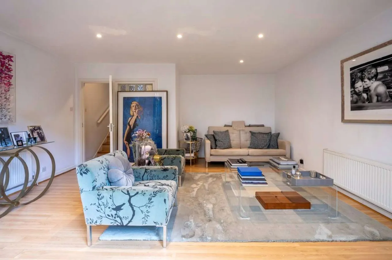 Meadowbank, Primrose Hill, London, NW3 3AY, photo 4
