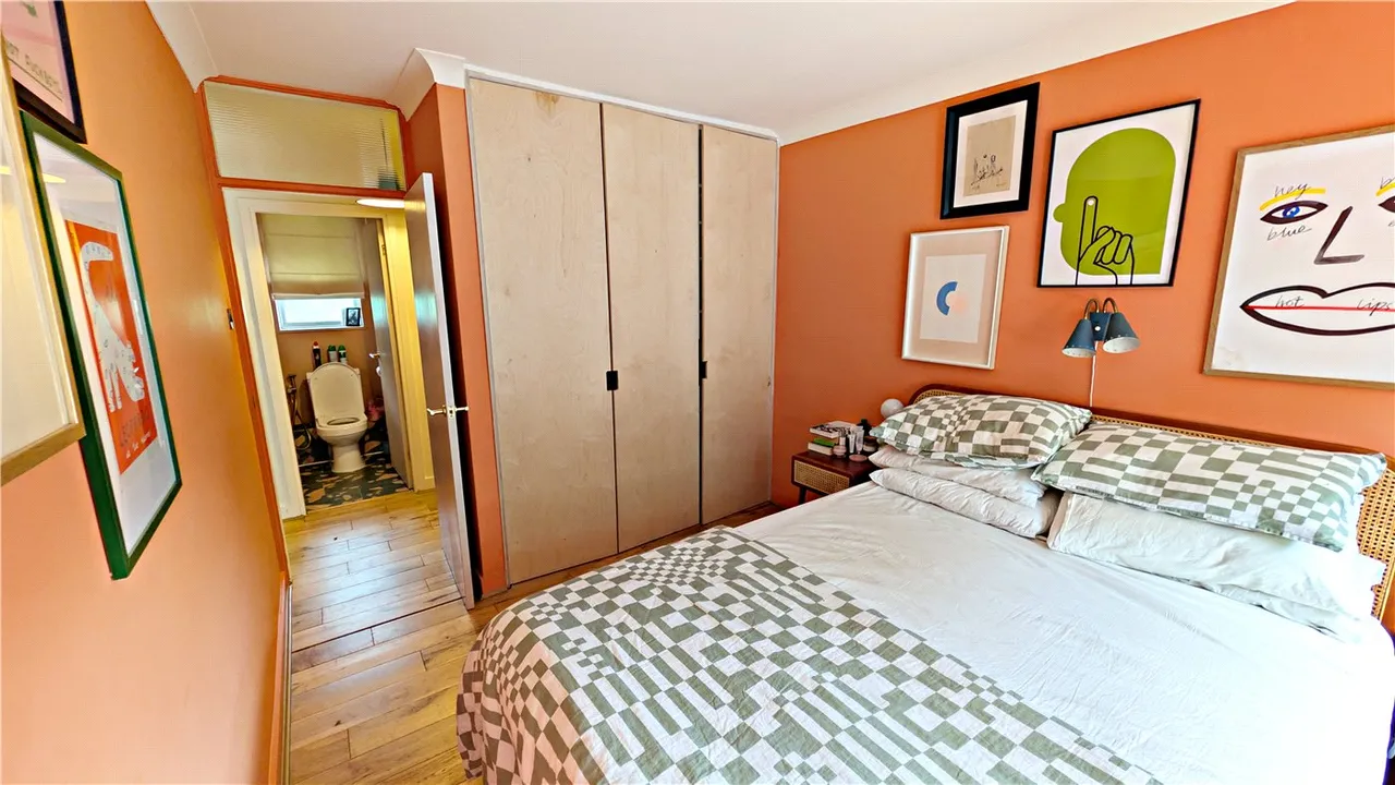 Ommaney Road, London, SE14, photo 2