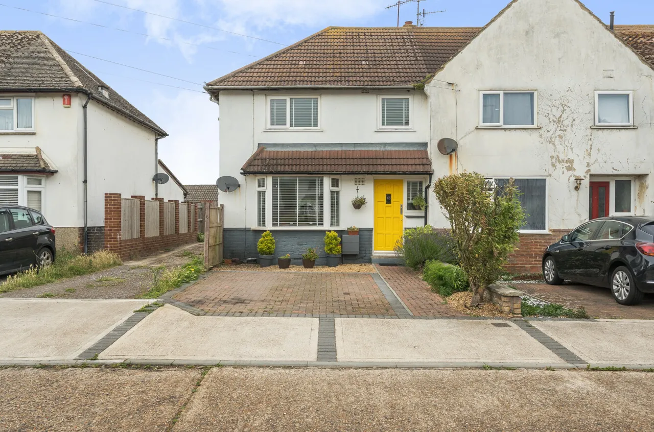3 bed house for sale, West Way, Lancing, BN15
