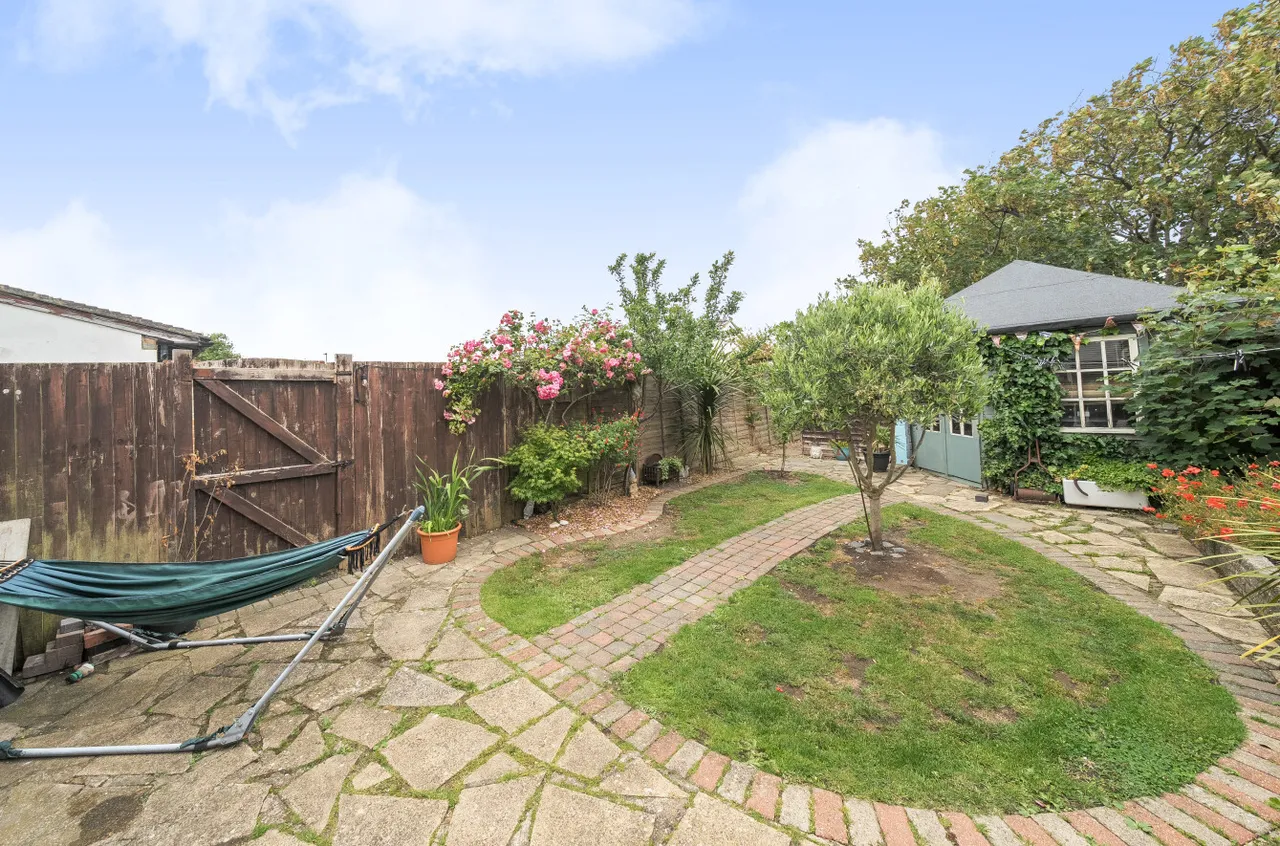 West Way, Lancing, BN15, photo 13
