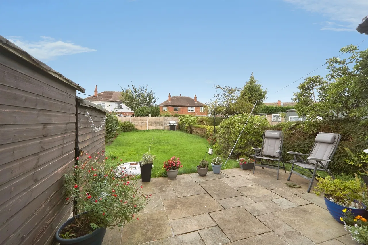 Cross Gates Avenue, Leeds, LS15, photo 12