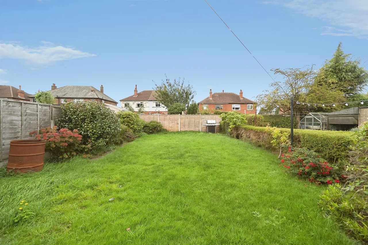 Cross Gates Avenue, Leeds, LS15, photo 11