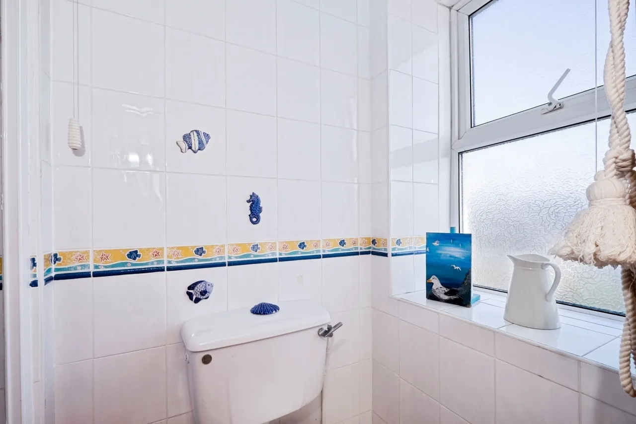 Ayr Terrace, St. Ives, TR26, photo 15