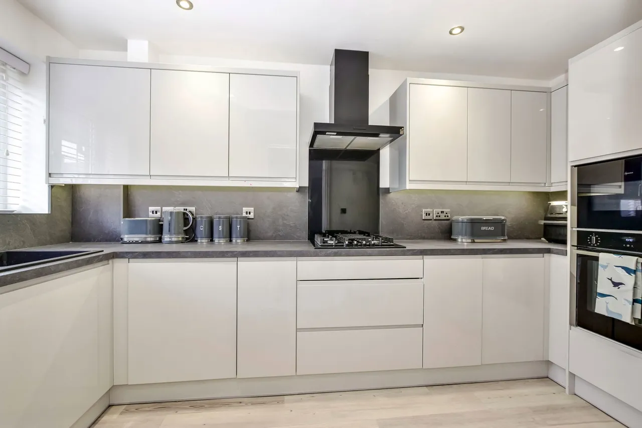 Popes Road, Abbots Langley, WD5 0EY, photo 5