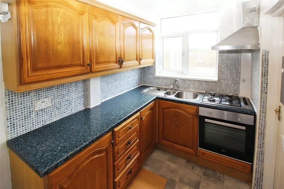 Heywood Road, Prestwich, M25, photo 5
