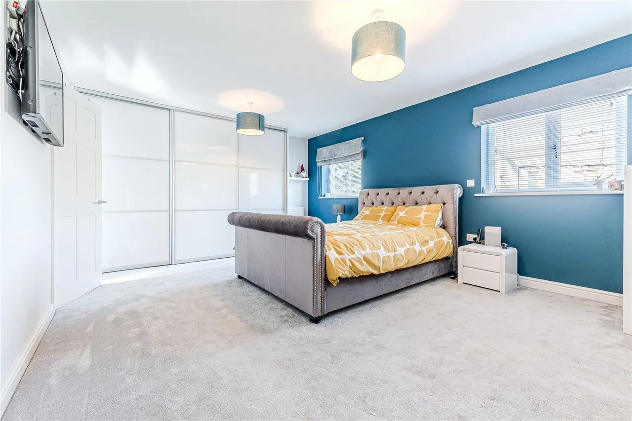 Windmill, Windmill Hill, LS28, photo 4