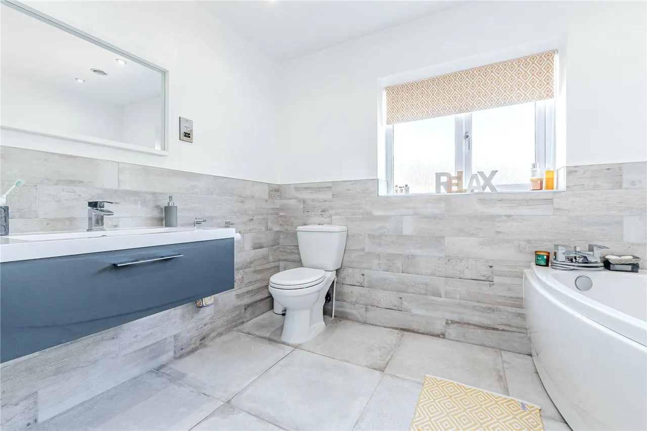 Windmill, Windmill Hill, LS28, photo 10