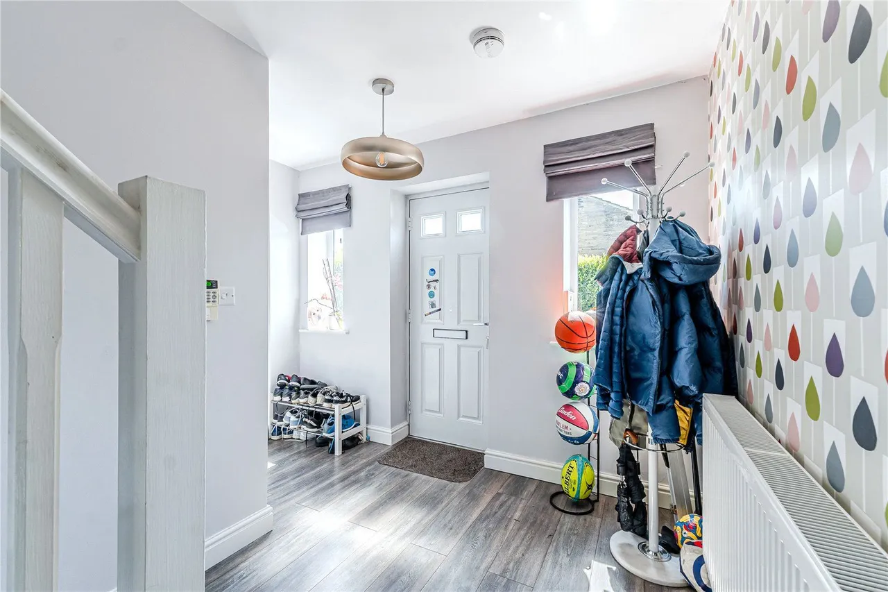 Windmill, Windmill Hill, LS28, photo 14