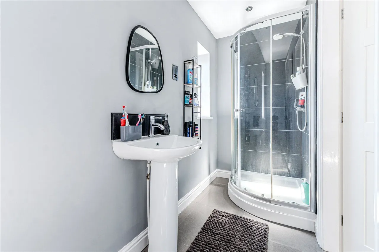 Windmill, Windmill Hill, LS28, photo 18