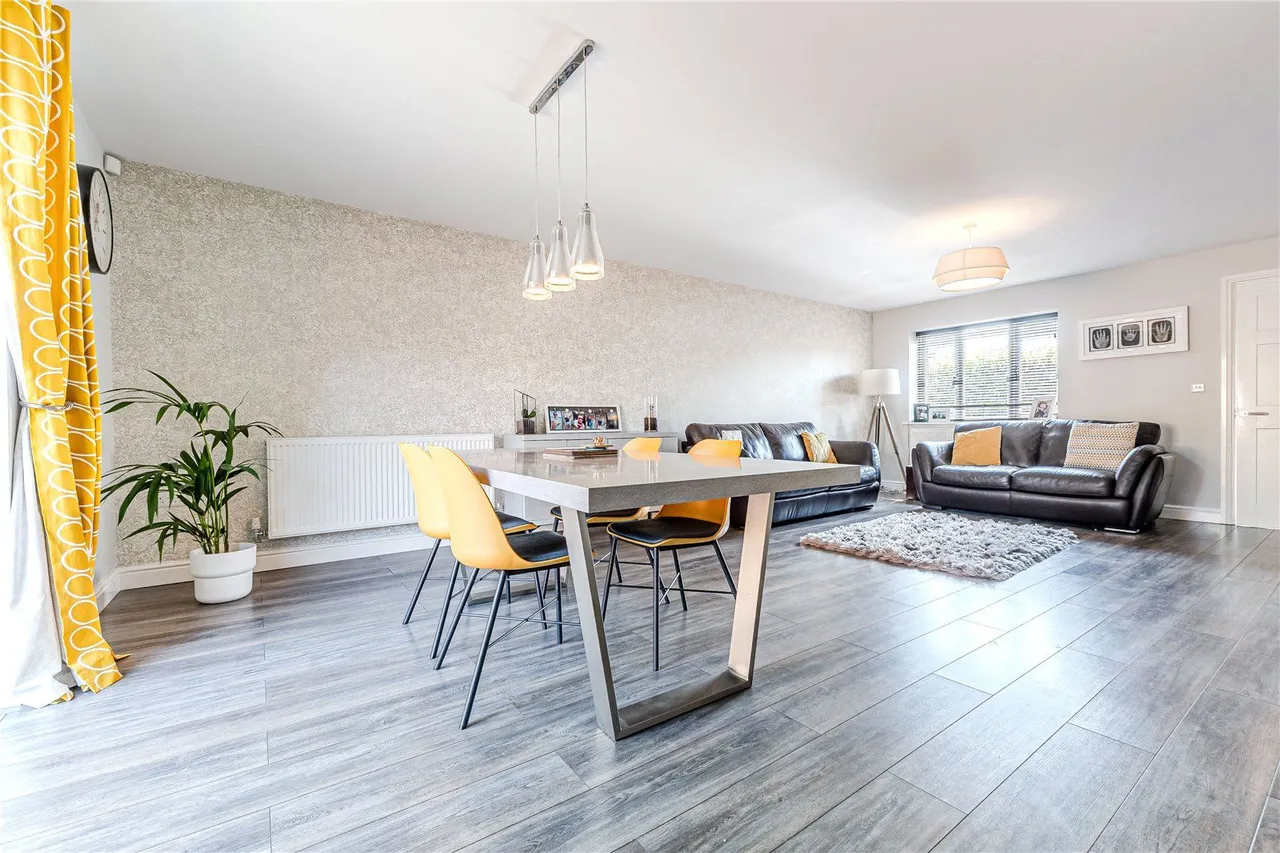 Windmill, Windmill Hill, LS28, photo 2