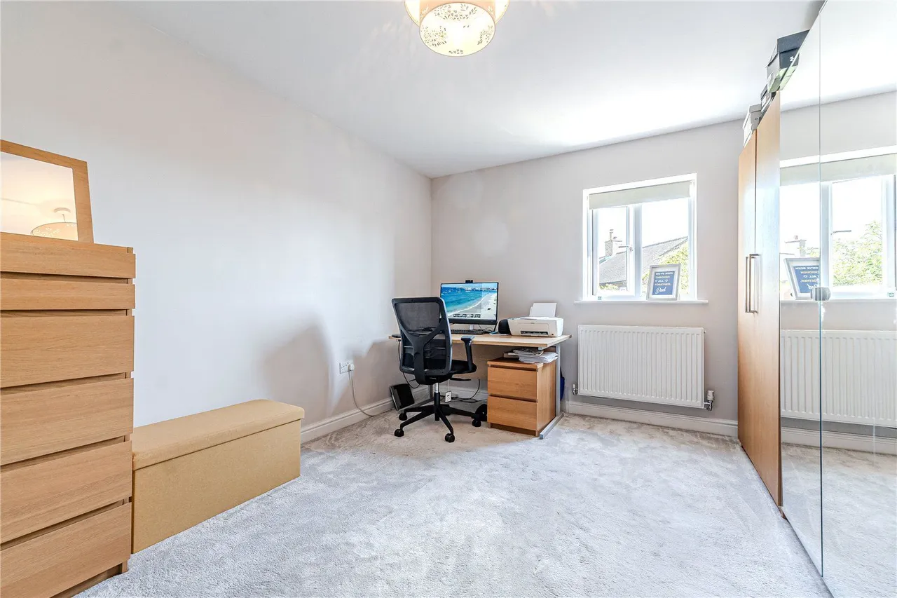 Windmill, Windmill Hill, LS28, photo 7