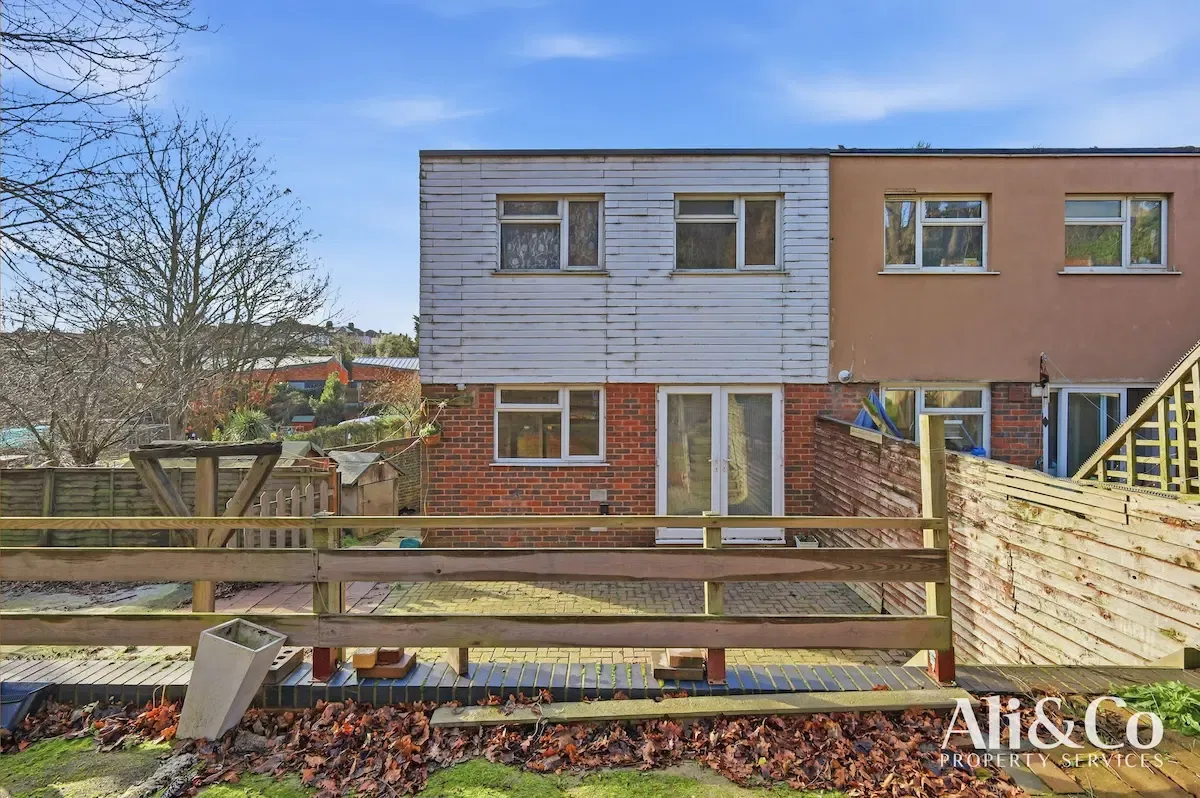 Boscombe Avenue, Grays, photo 3