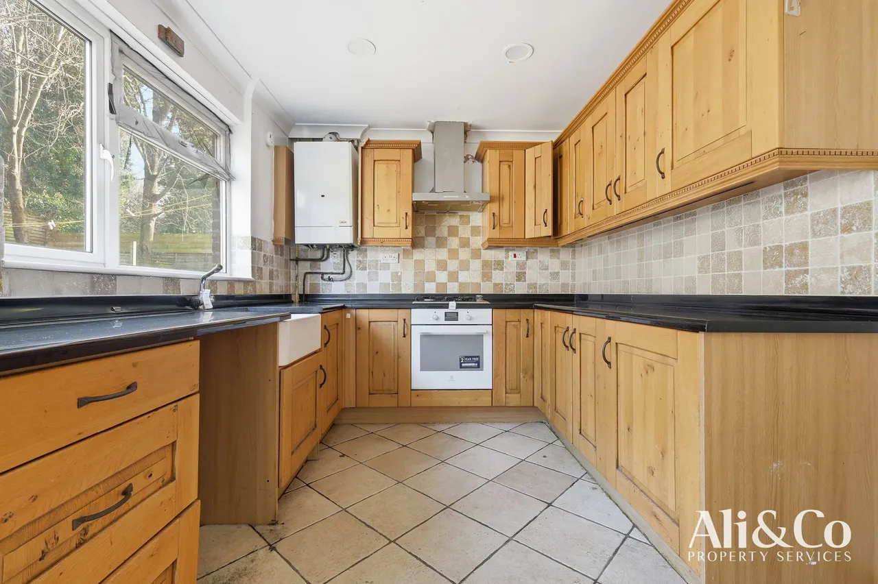 Boscombe Avenue, Grays, Essex, RM17 6DU, photo 5