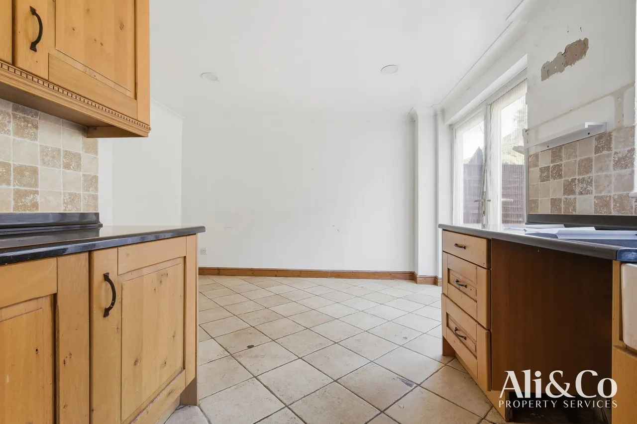 Boscombe Avenue, Grays, Essex, RM17 6DU, photo 4