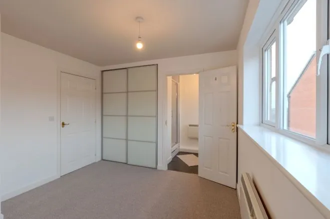 Peel Drive, Tamworth, photo 10