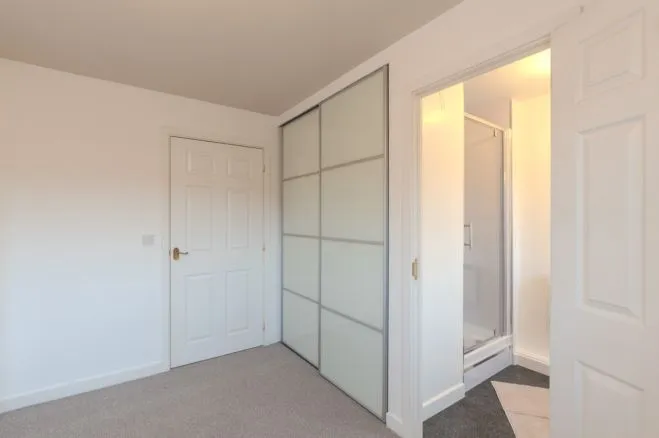 Peel Drive, Tamworth, photo 12