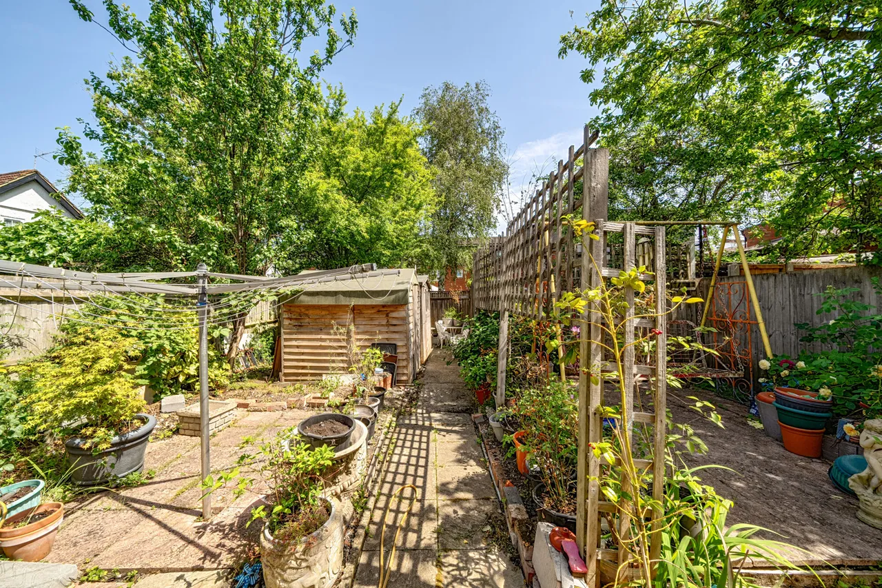 Marsh Road, Pinner, HA5, photo 11