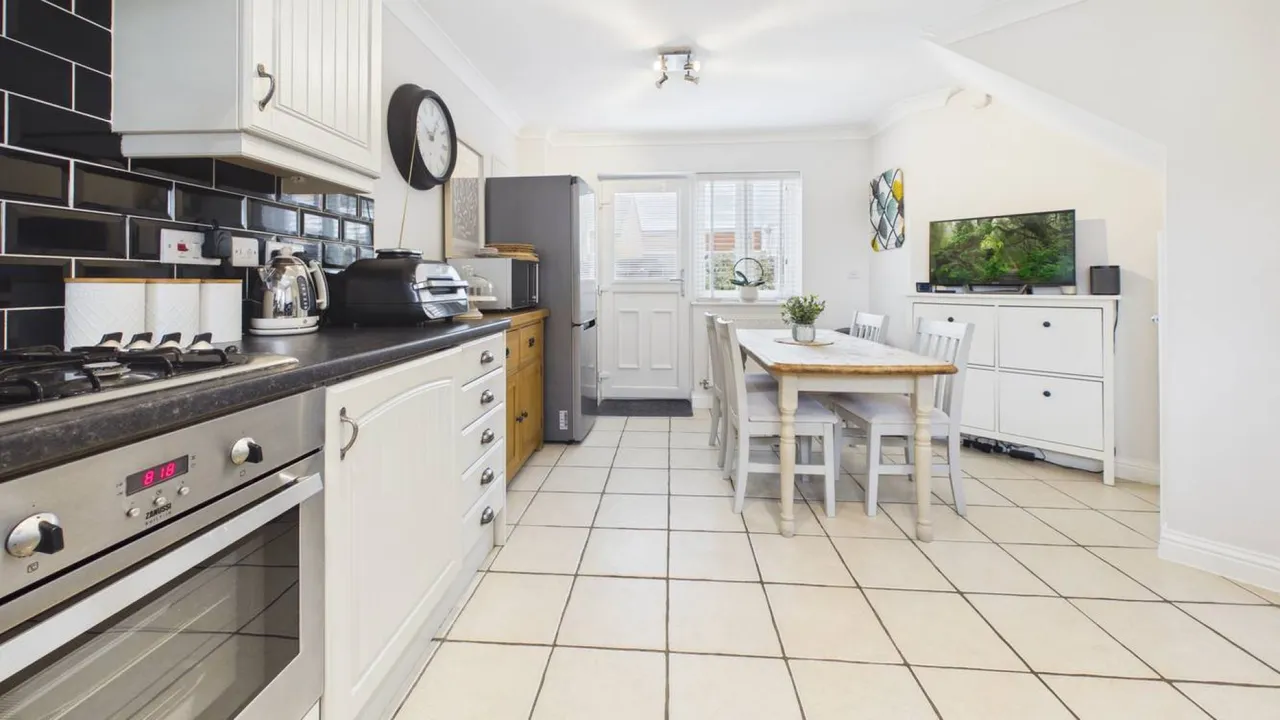 Eagle Road, Bourne, PE10, photo 8