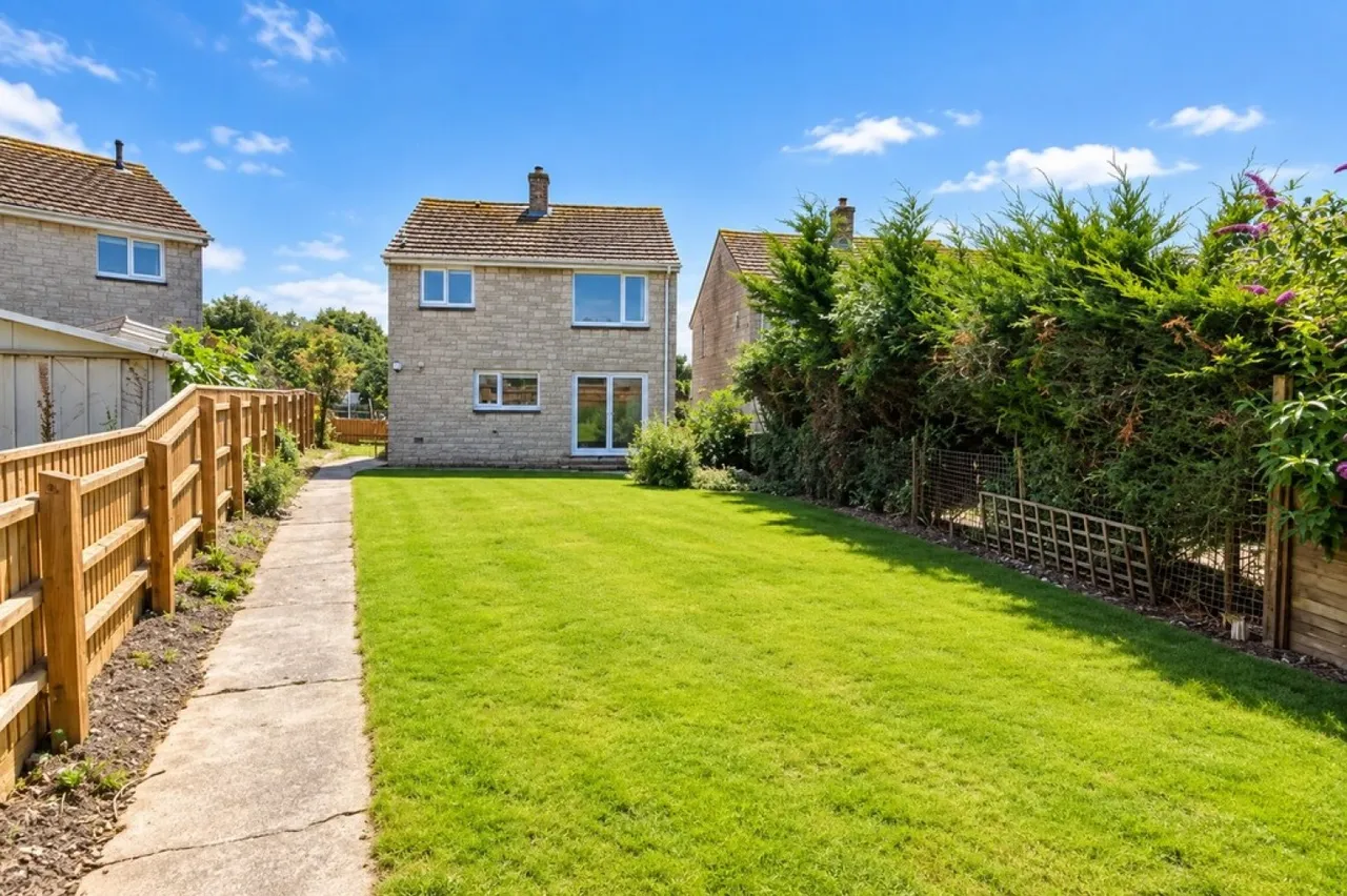 Camp Road, Wyke, Weymouth, photo 6