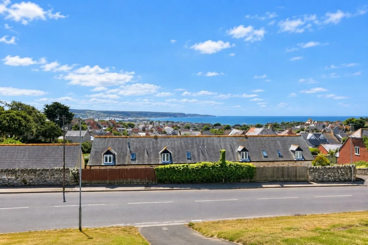 Camp Road, Wyke, Weymouth, photo 9