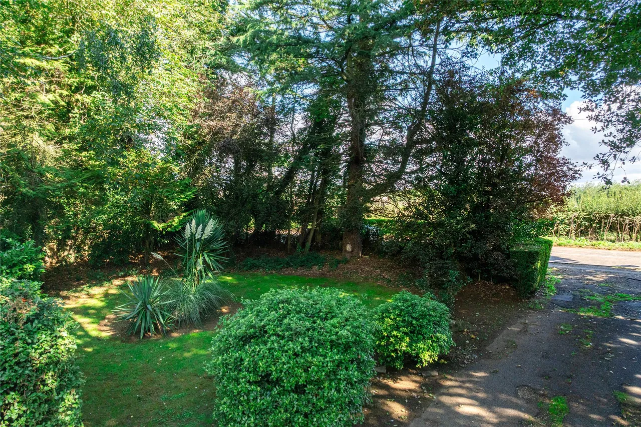 Mears Ashby Road, Earls Barton, NN6, photo 23