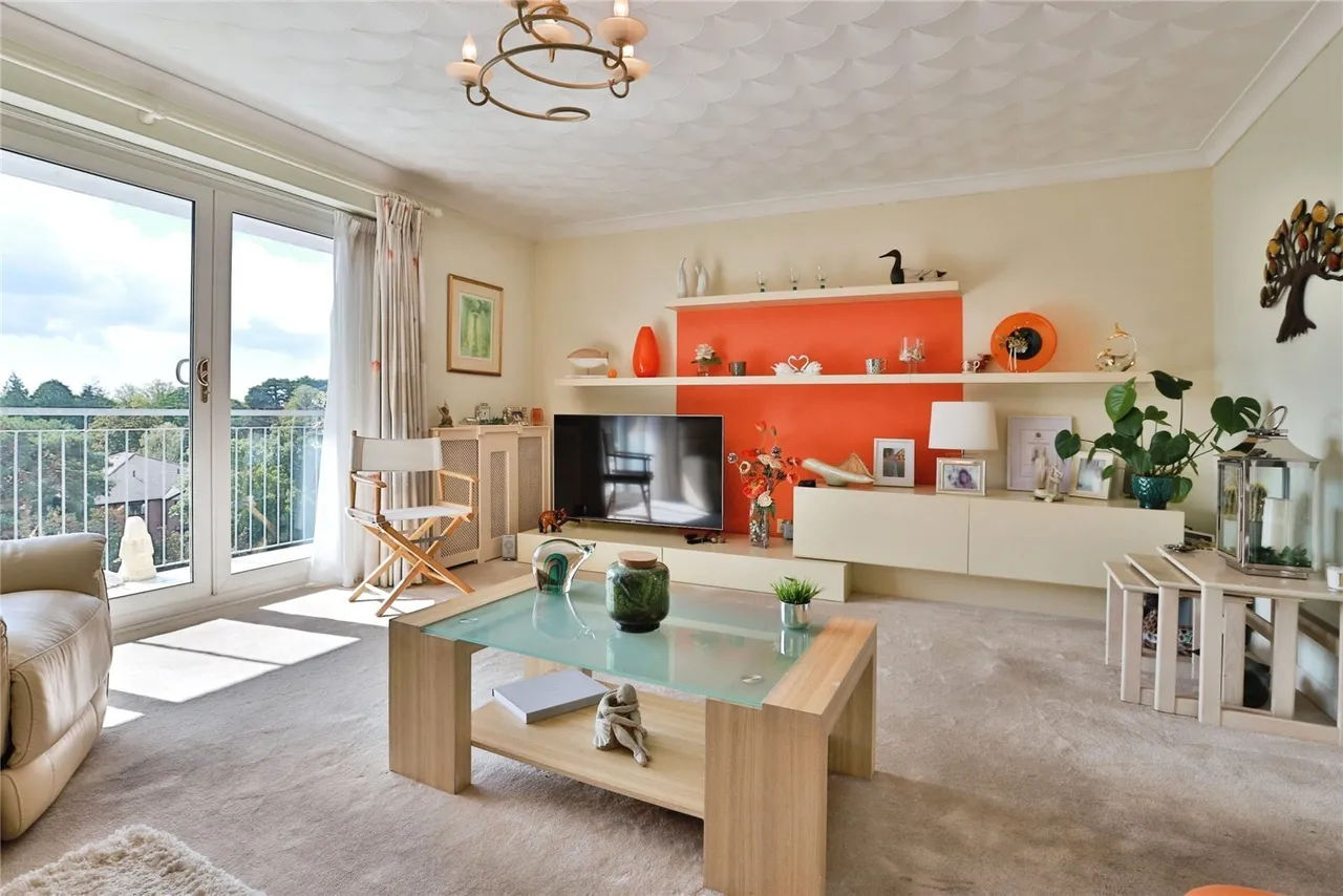 Poole Road, Westbourne, BH4, photo 2