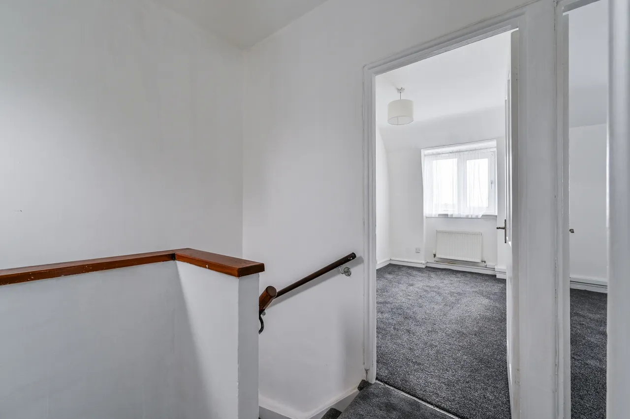 Flat 98 Penshurst, Queens Crescent, London, photo 7