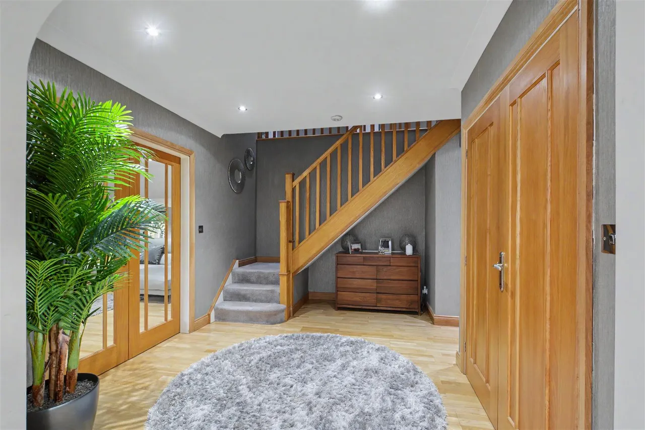 High Road, Chilwell, NG9, photo 8
