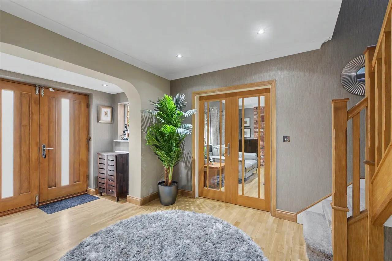 High Road, Chilwell, NG9, photo 7