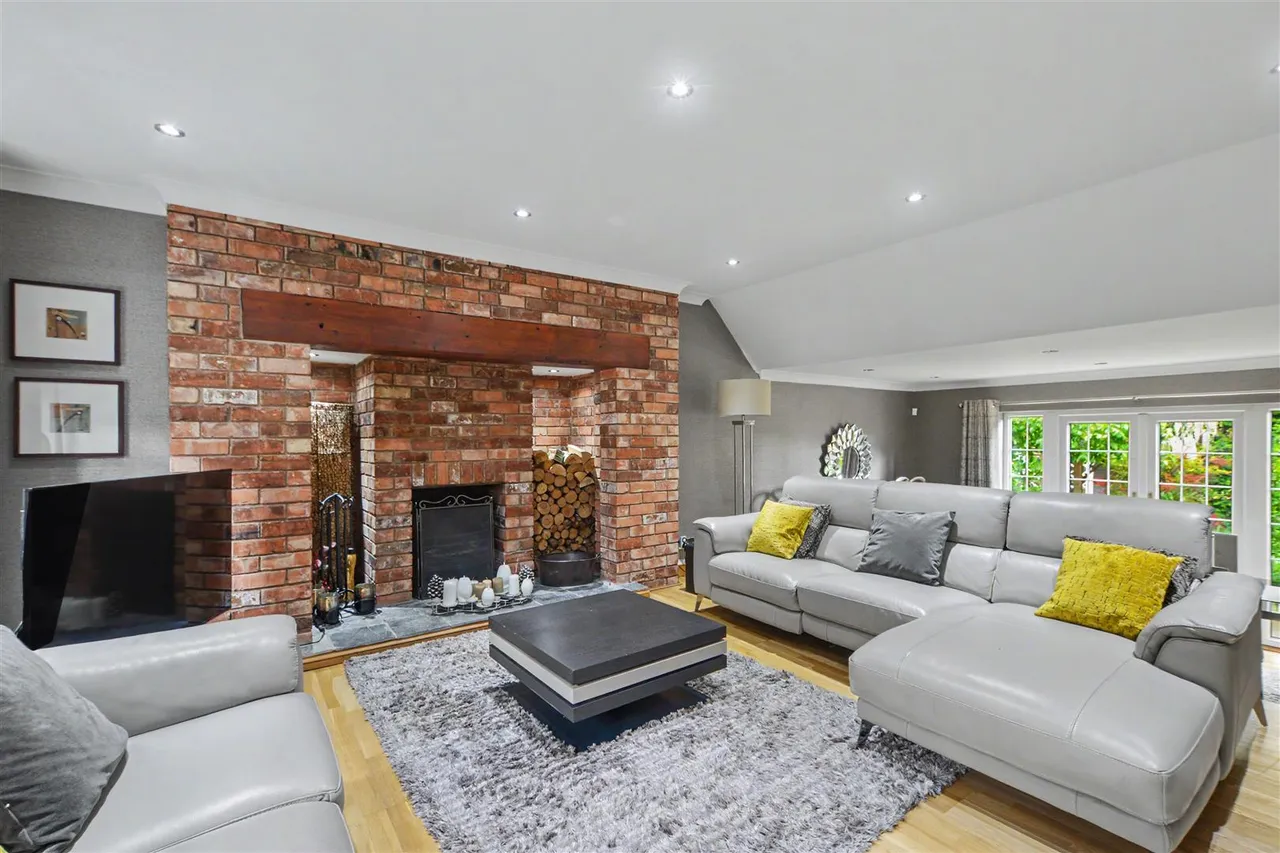 High Road, Chilwell, NG9, photo 9