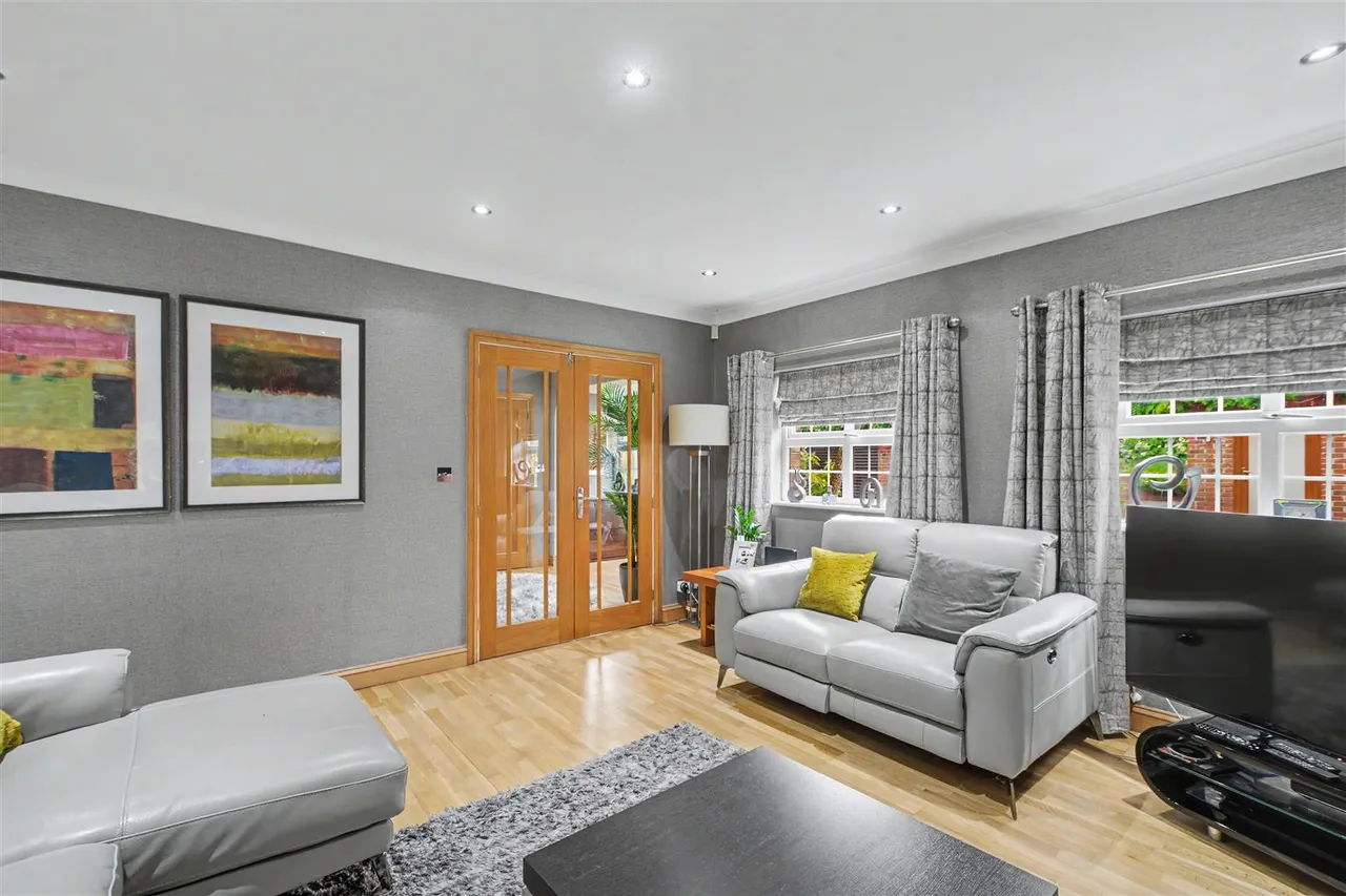 High Road, Chilwell, NG9, photo 6
