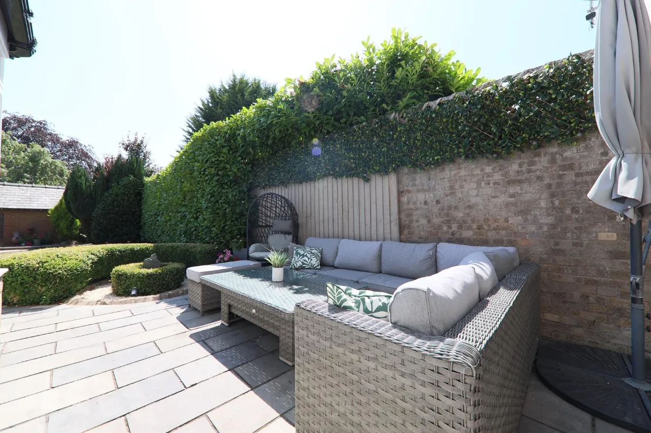 School Lane, Kirk Ella, HU10, photo 18