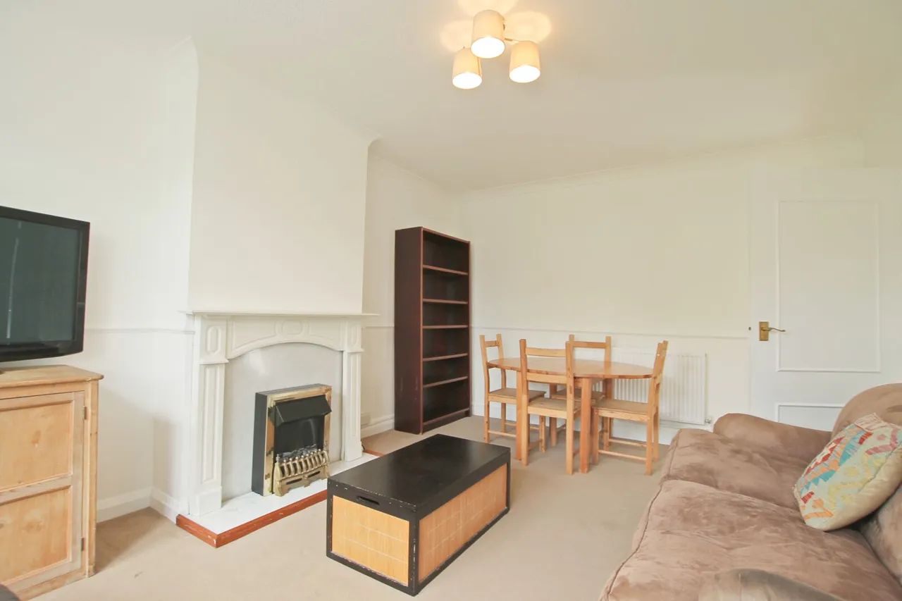 Barnes End, New Malden, KT3, photo 2