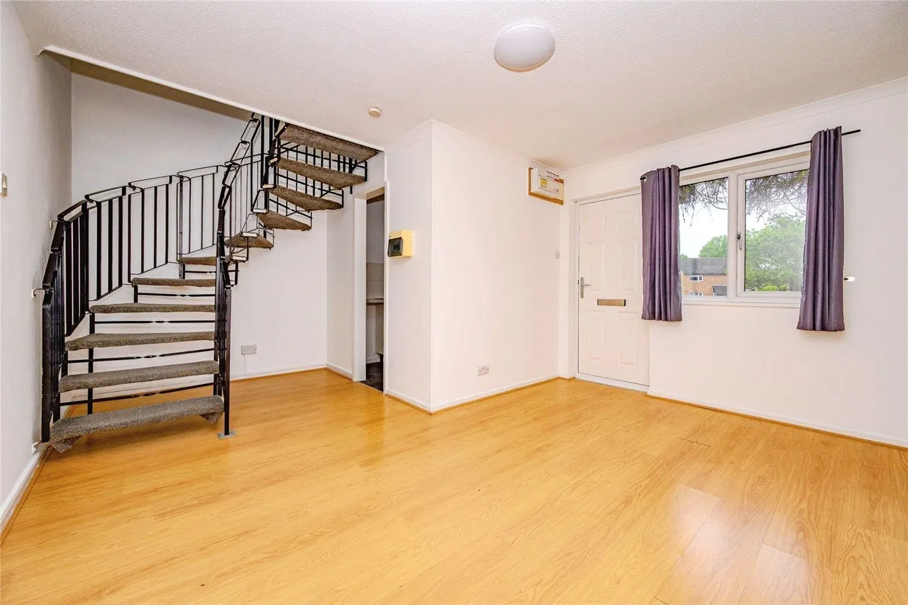 Rosedale, Houghton Regis, Dunstable, Bedfordshire, LU5, photo 3