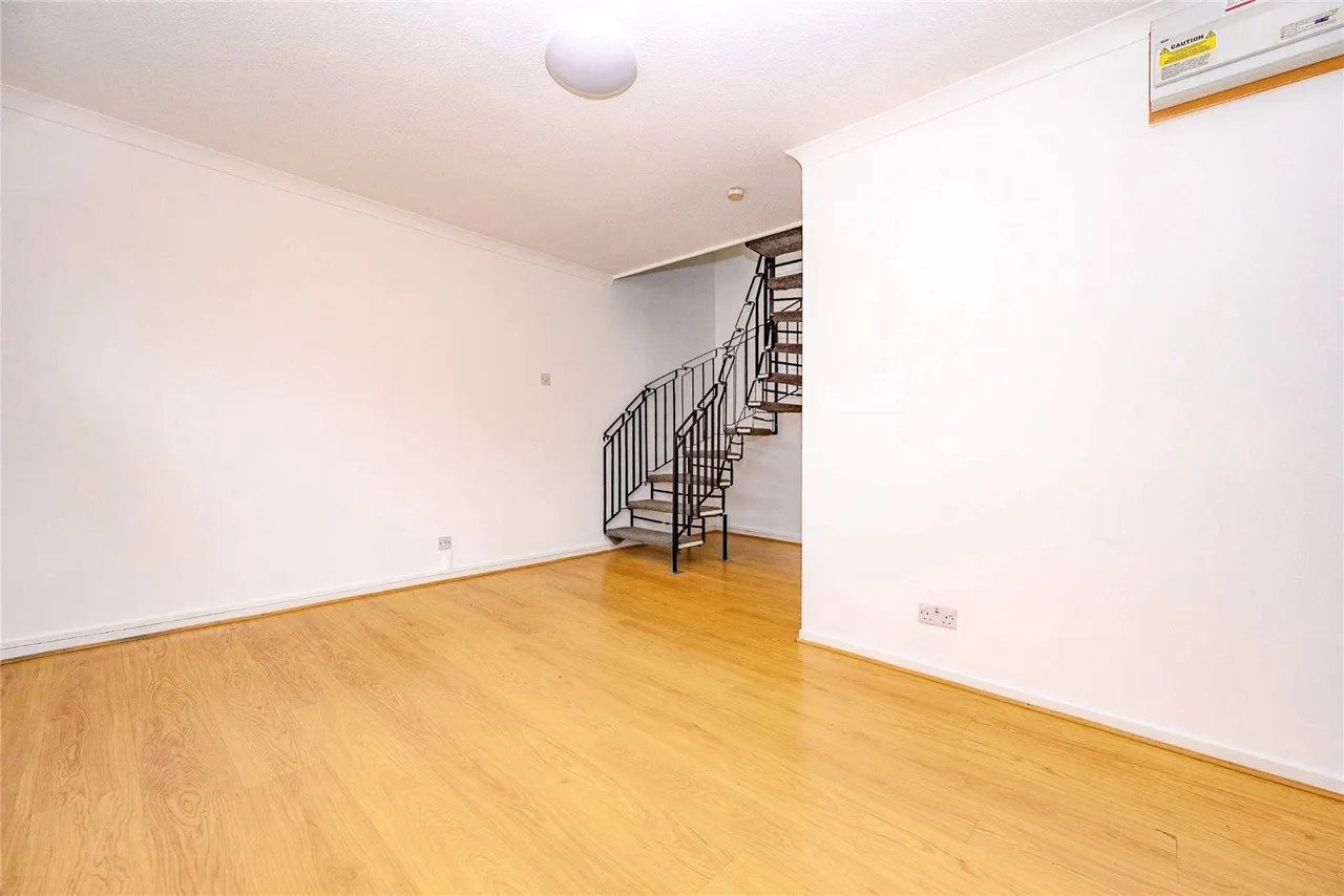 Rosedale, Houghton Regis, Dunstable, Bedfordshire, LU5, photo 4