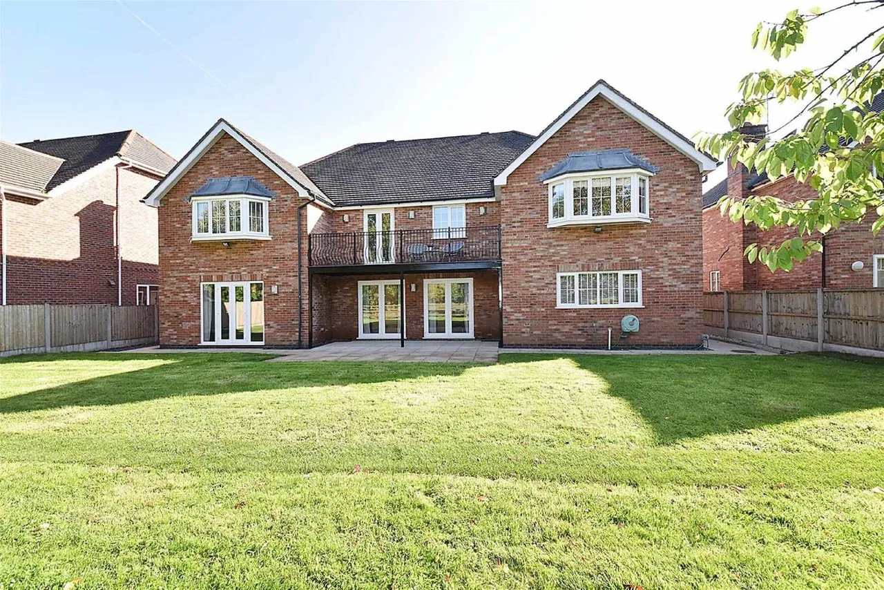 Redshank Drive, Tytherington, SK10, photo 11