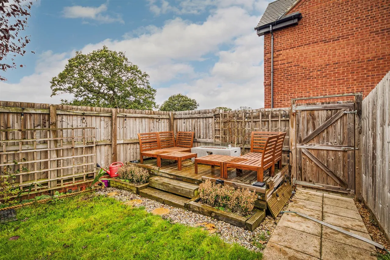 Dunn Lane, Mickleover, photo 25