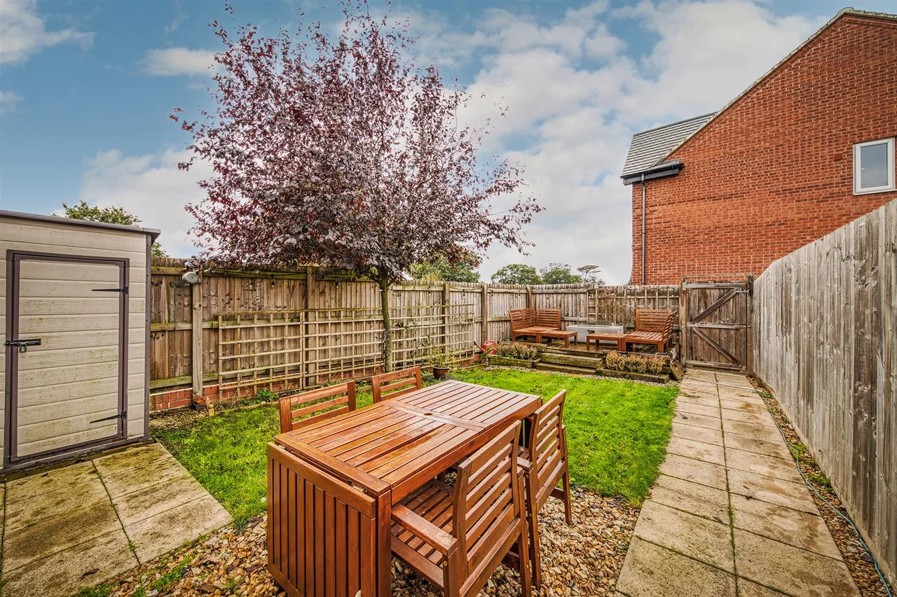 Dunn Lane, Mickleover, photo 23