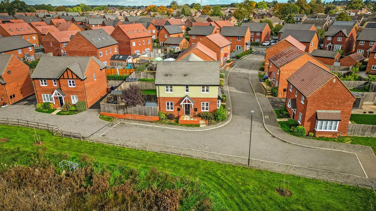 Dunn Lane, Mickleover, photo 31
