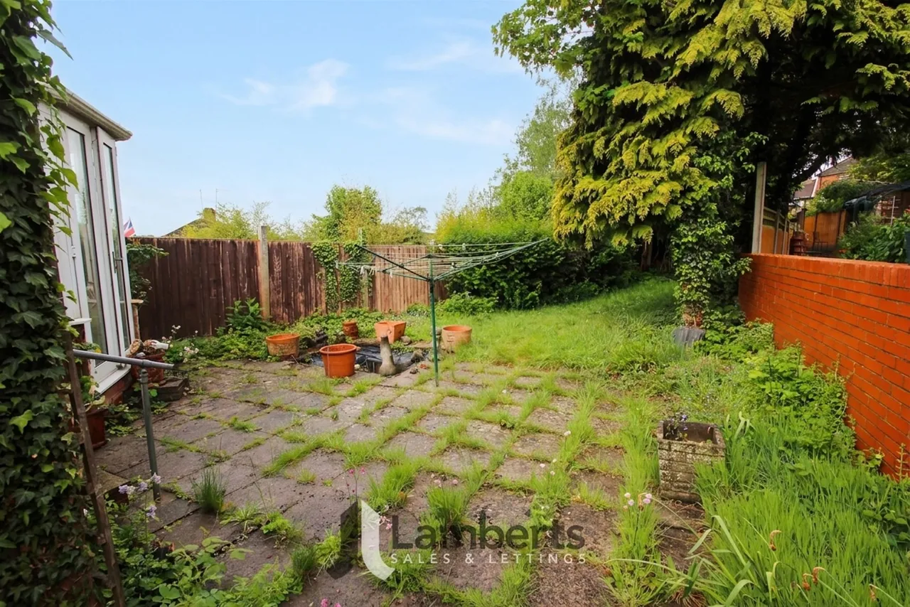 112 Malvern Road, Redditch, photo 14