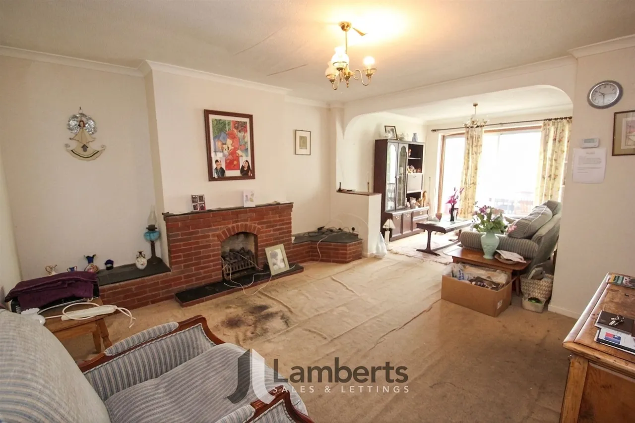 112 Malvern Road, Redditch, photo 2