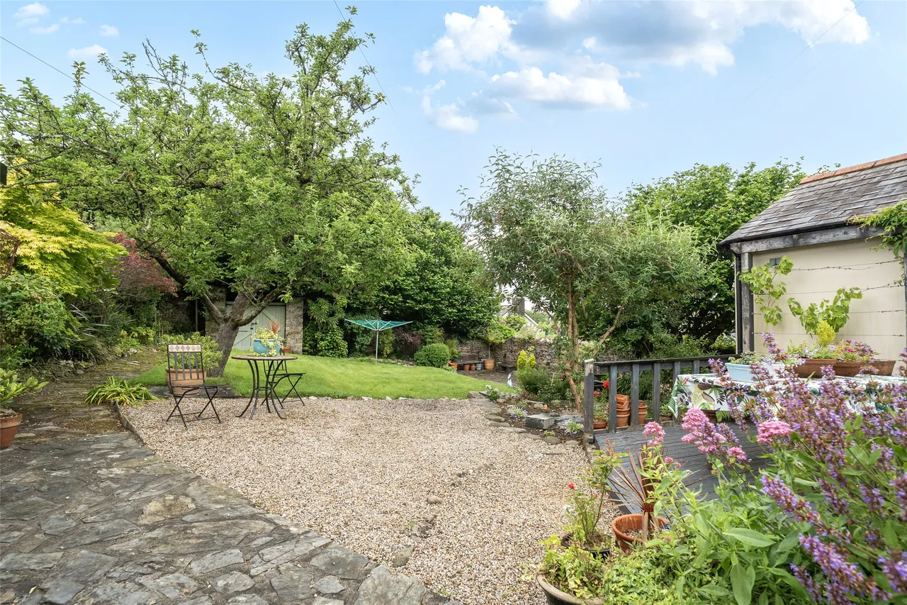 St. Nicholas Street, Bodmin, PL31, photo 9