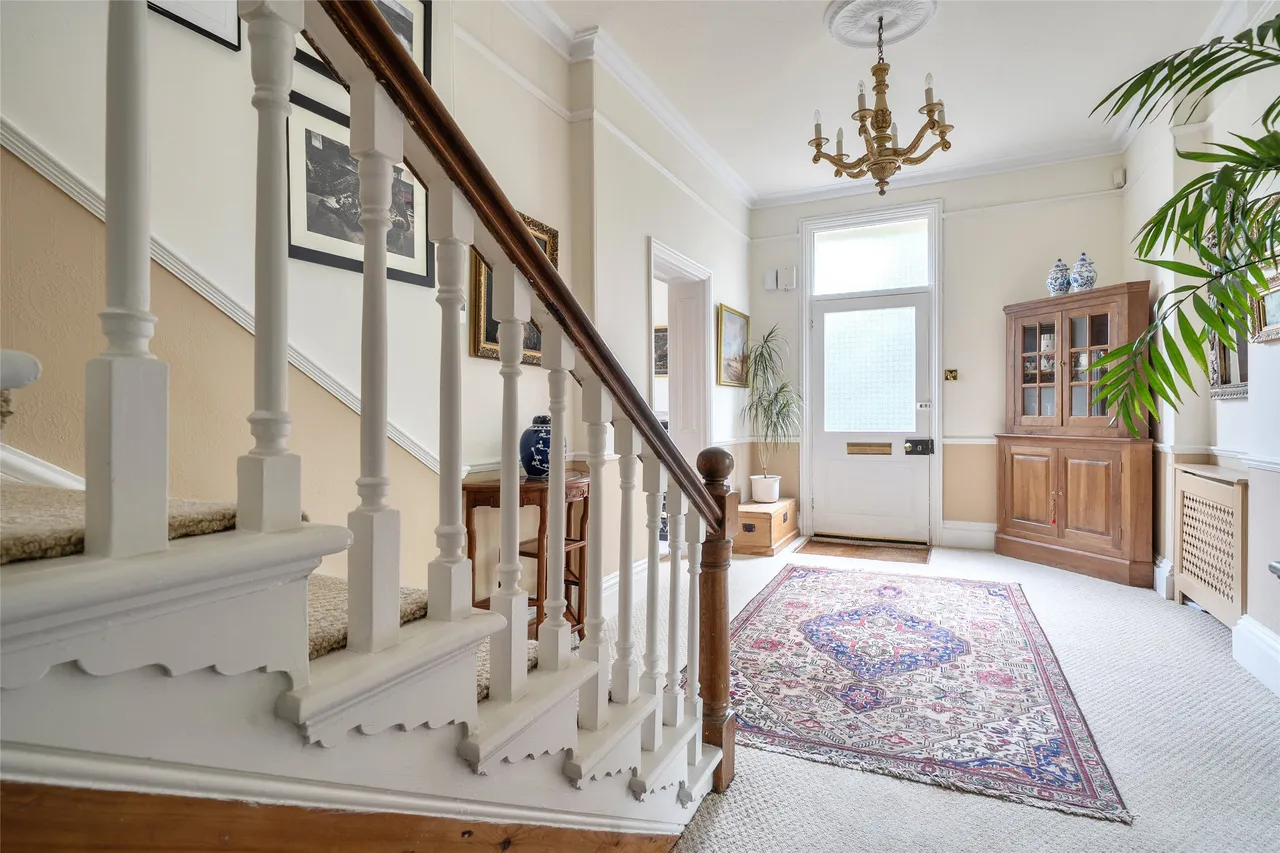 St. Nicholas Street, Bodmin, PL31, photo 3