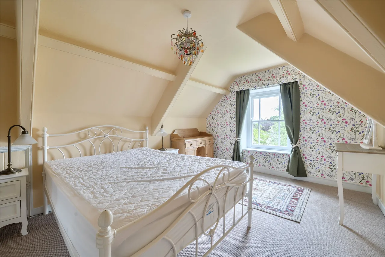 St. Nicholas Street, Bodmin, PL31, photo 15