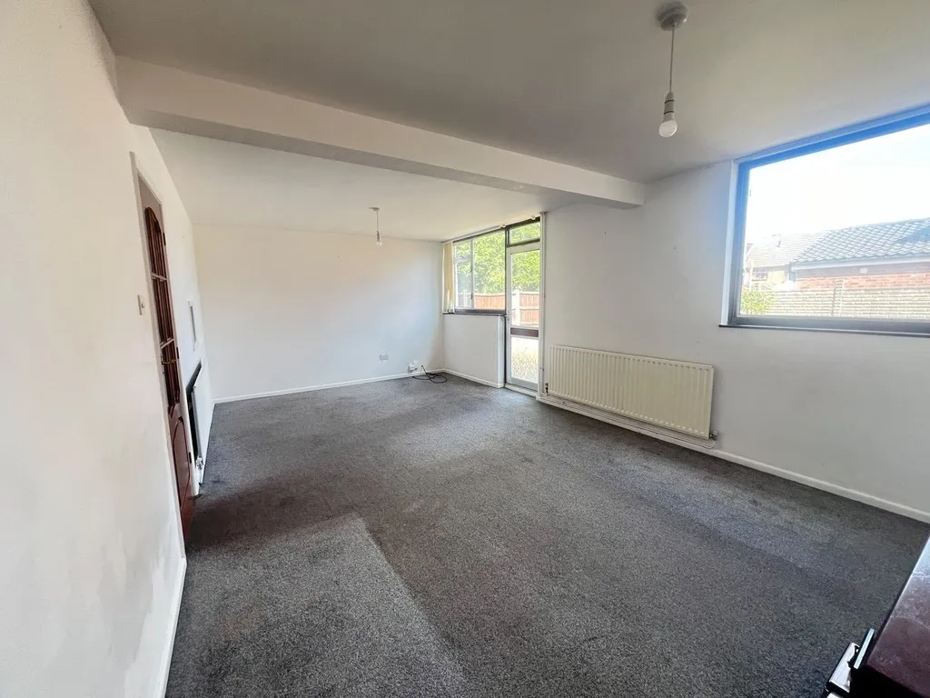 Coventry Road, Exhall, photo 4