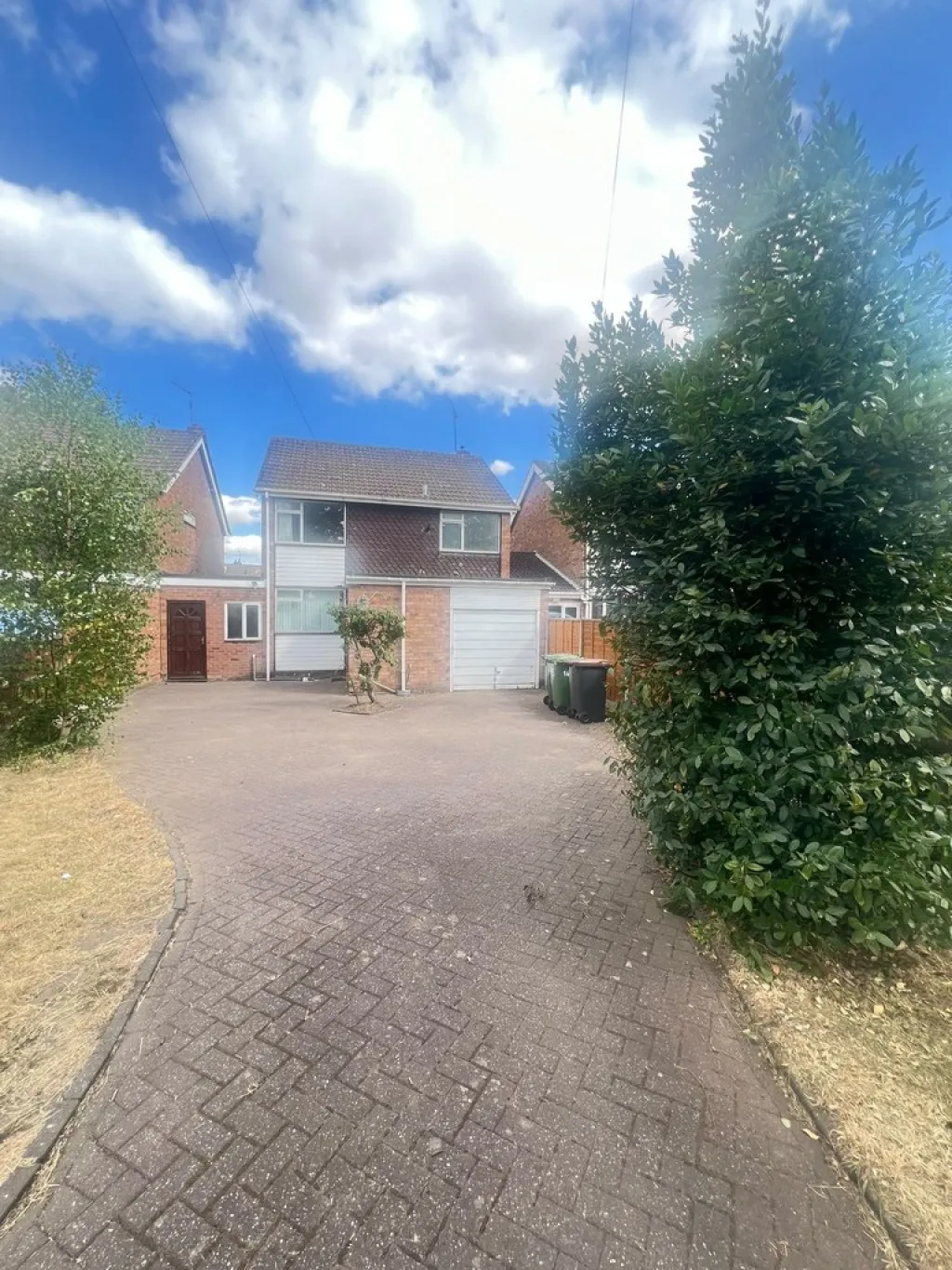 3 bed property to rent, Coventry Road, Exhall