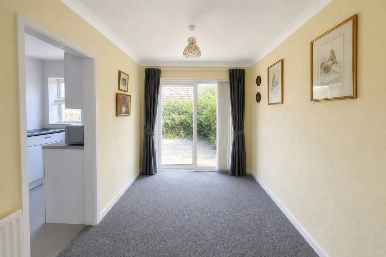 Rustington, Littlehampton, BN16, photo 8
