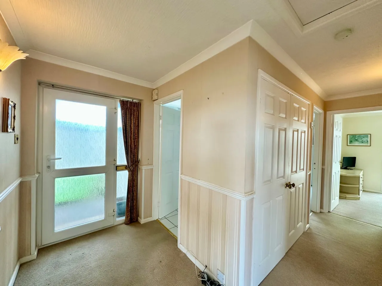 Longmead Road, Paignton, photo 3